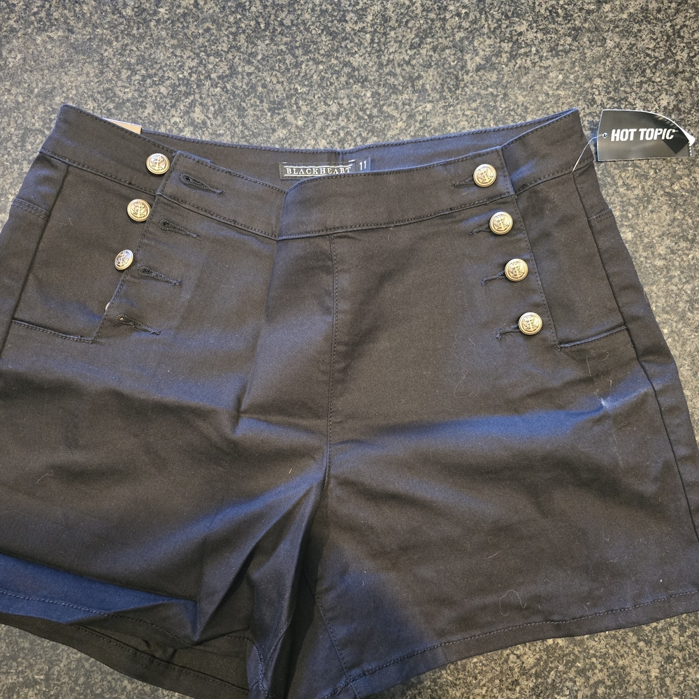 Hot Topic Black Women's Shorts